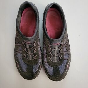 Skechers Slip On Sneakers